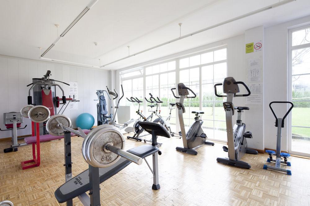 Residencia Universitaria Resa Siglo XXI Culleredo Ngoại thất bức ảnh