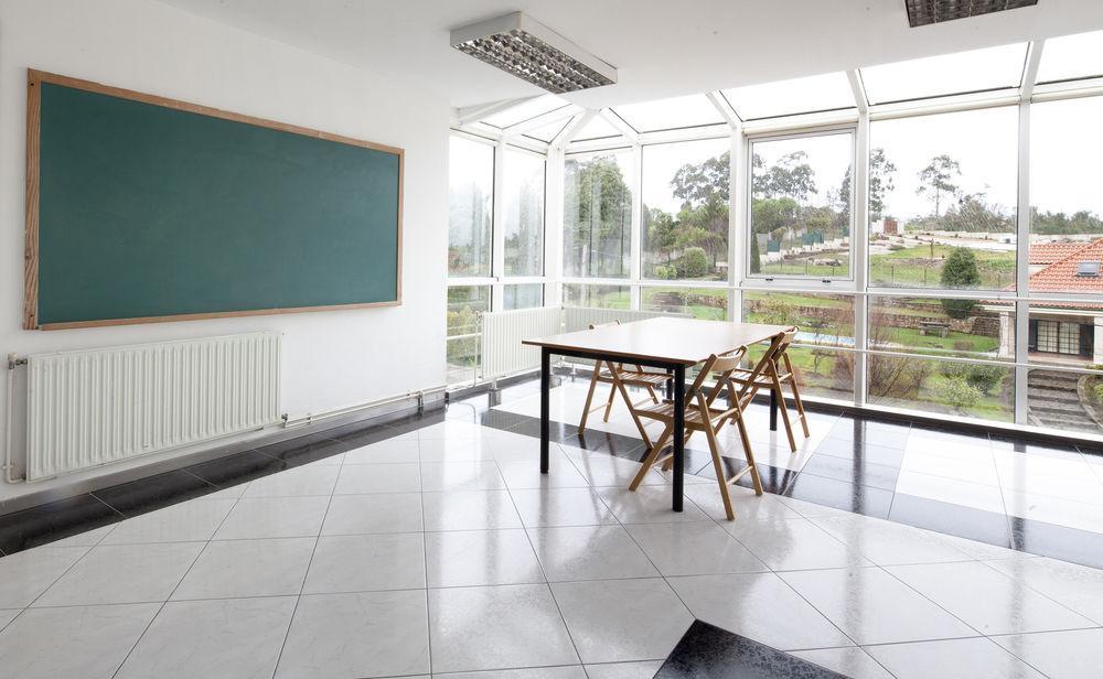 Residencia Universitaria Resa Siglo XXI Culleredo Ngoại thất bức ảnh