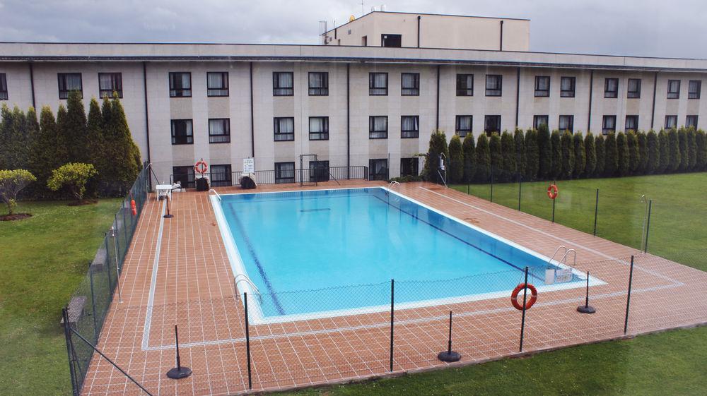Residencia Universitaria Resa Siglo XXI Culleredo Ngoại thất bức ảnh