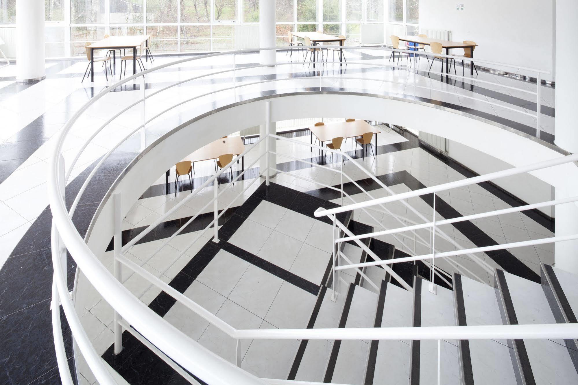 Residencia Universitaria Resa Siglo XXI Culleredo Ngoại thất bức ảnh